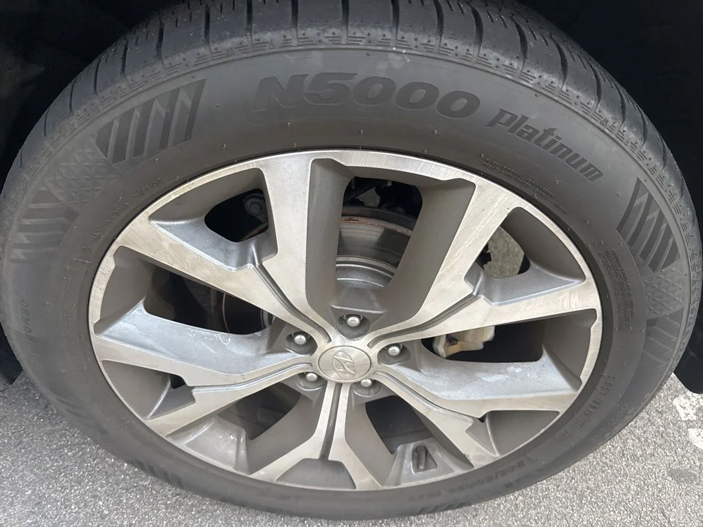 Used 2020 White Hyundai SEL image 16