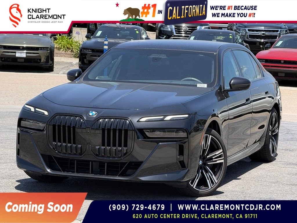 2023 BMW 7 Series 740i's photo