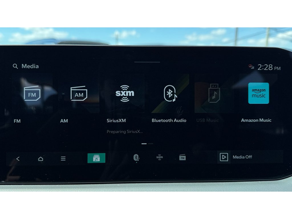 New 2027 Wolf Gray Kia X-LINE SX image 19