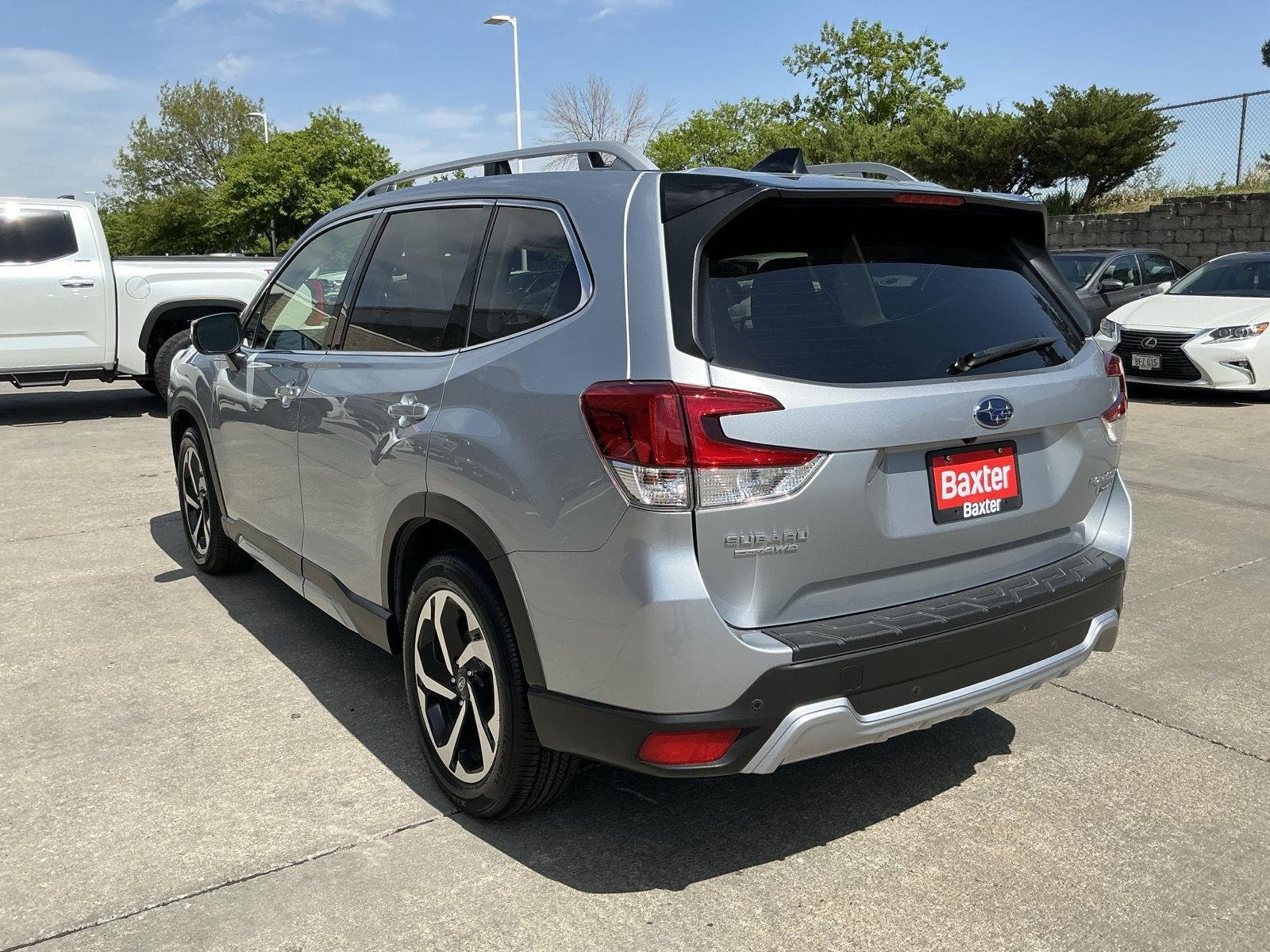 Used 2024 Ice Silver Metallic Subaru Touring image 24