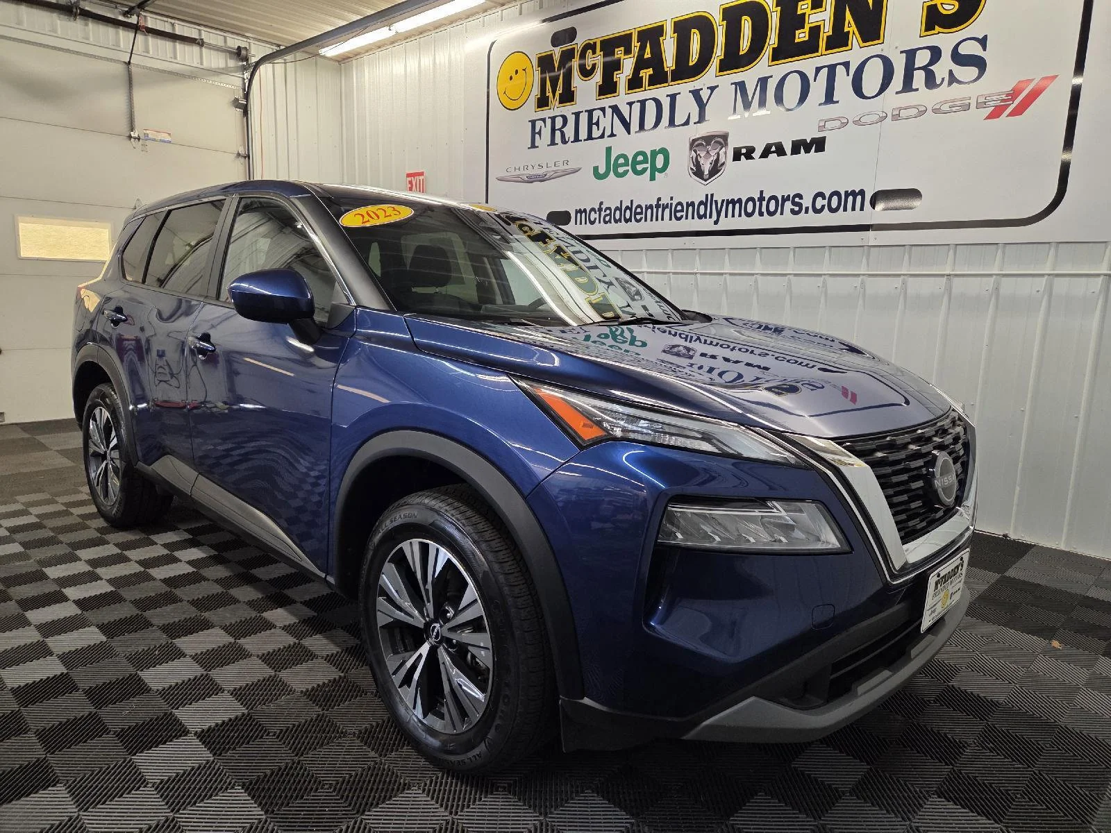 Used 2023 Nissan Rogue SV with VIN JN8BT3BAXPW009646 for sale in South Haven, MI