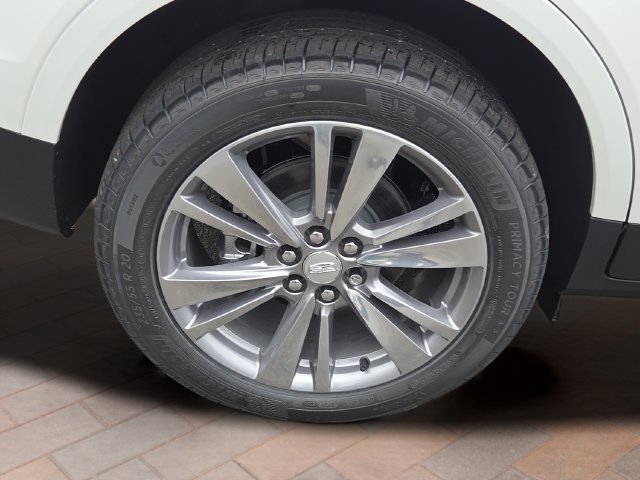 New 2026 Crystal White Tricoat Cadillac Premium Luxury image 24