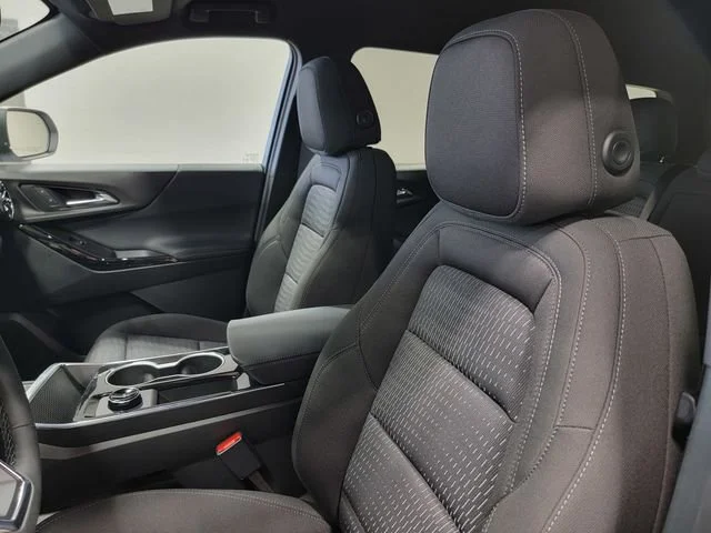 2026 Chevrolet Equinox LT - Photo 13