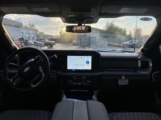 2025 Ford F-250 Super Duty Platinum - Photo 25