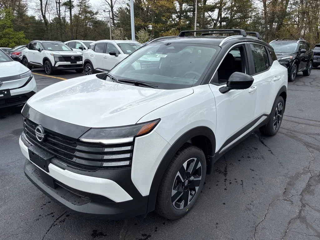 New 2026 Aspen White TriCoat / Super Black Two-tone Nissan SV image 3