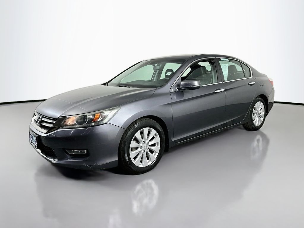 Used 2013  Honda EX-L image 4