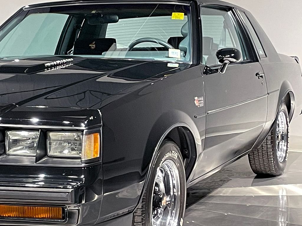 Used 1987 Black Buick Grand National image 16