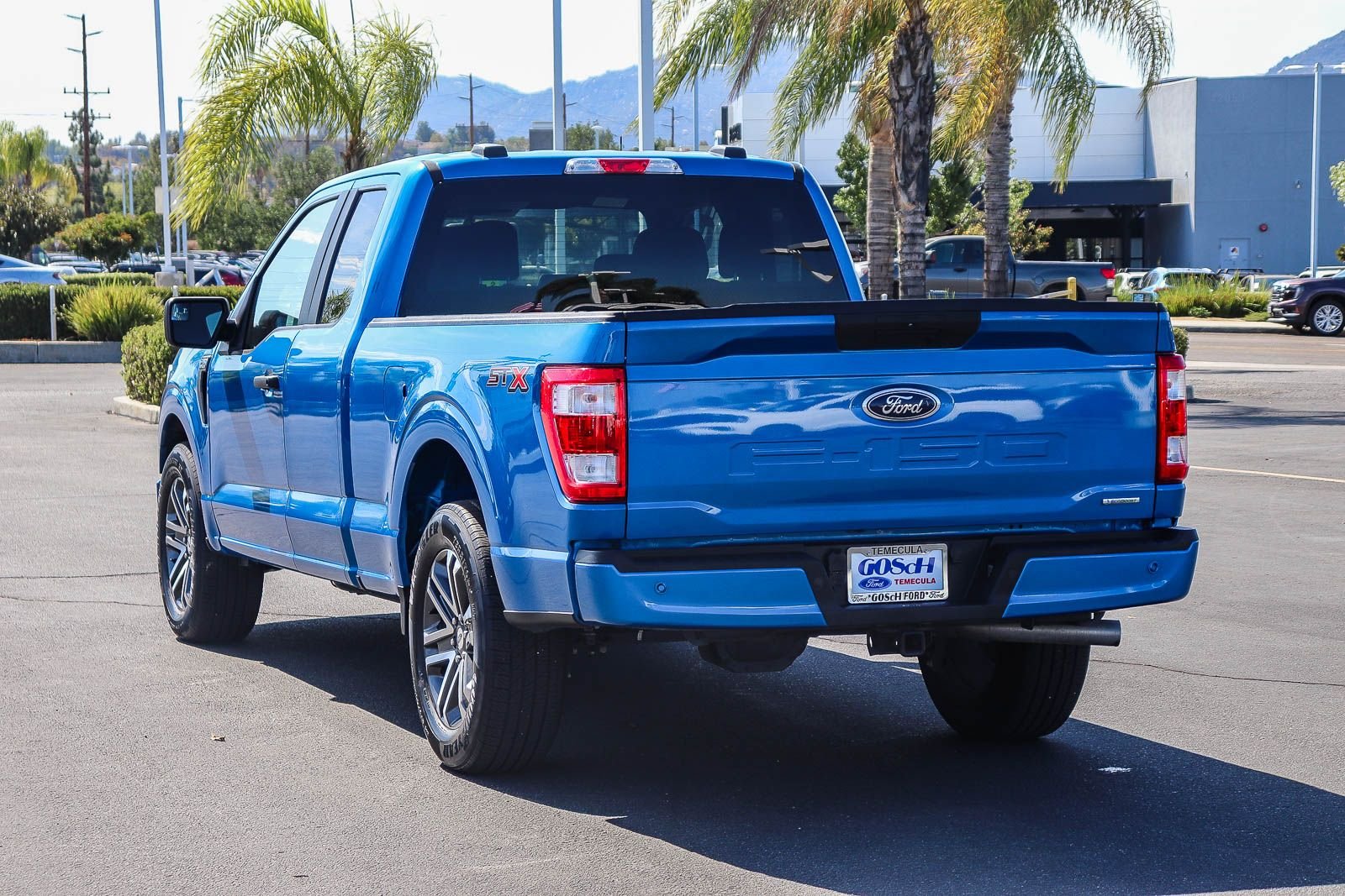 Certified Used 2021 Blue Metallic Ford XL image 6