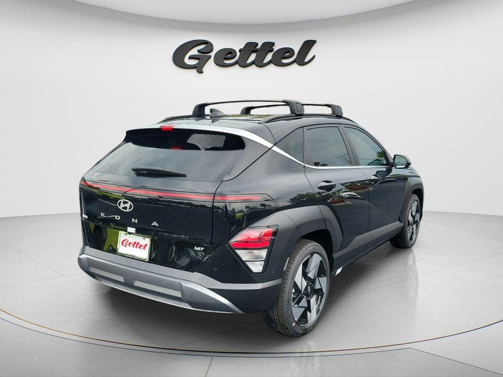 New 2026 Black Hyundai Limited FWD image 32