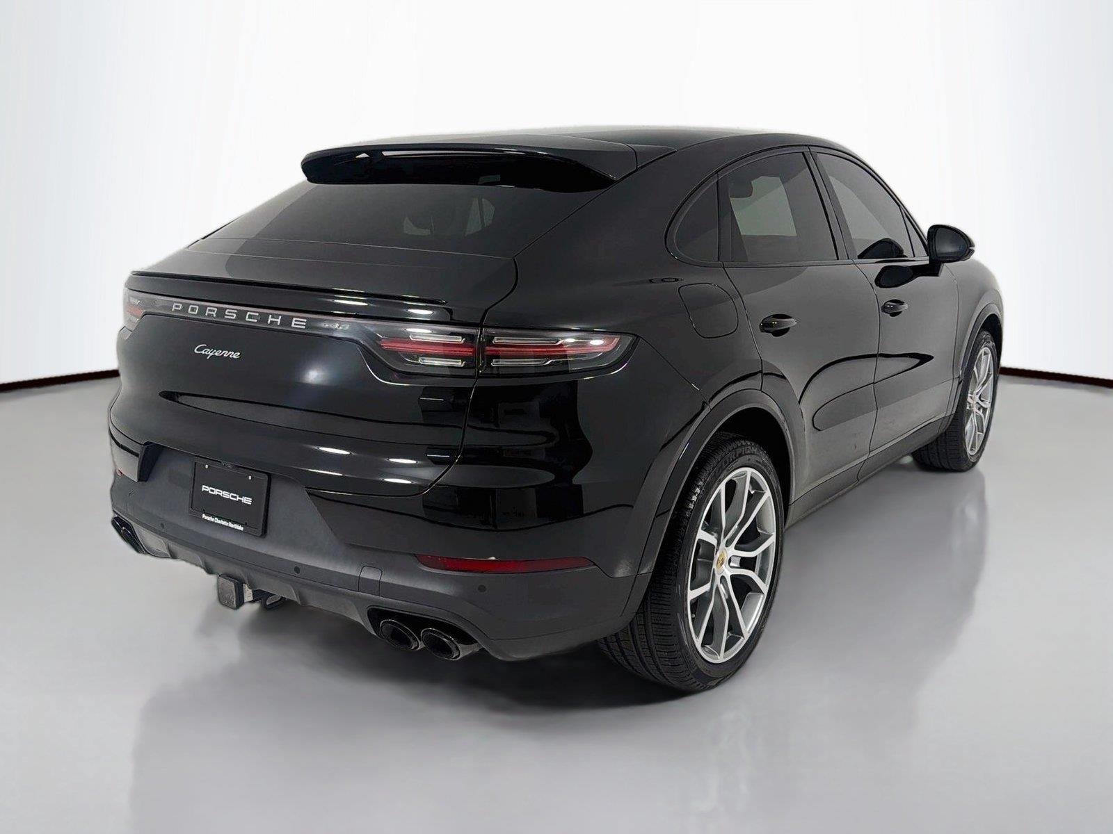 Used 2023 Black Porsche Platinum Edition image 27