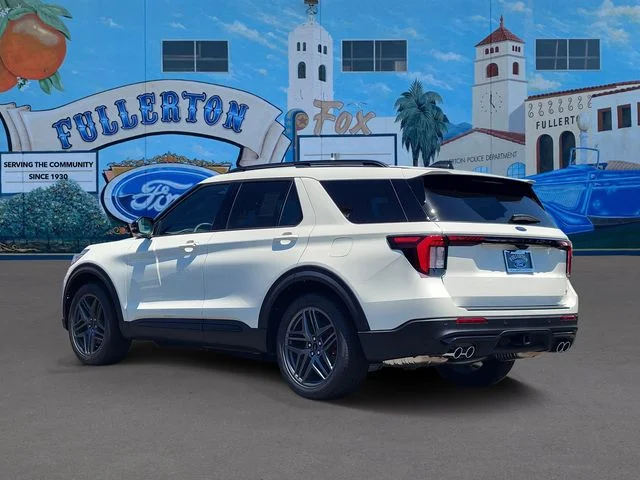 New 2026 Star White Metallic Tri-Coat Ford ST image 2