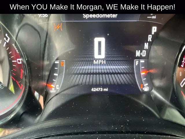 Used 2019 Red Dodge SXT image 8