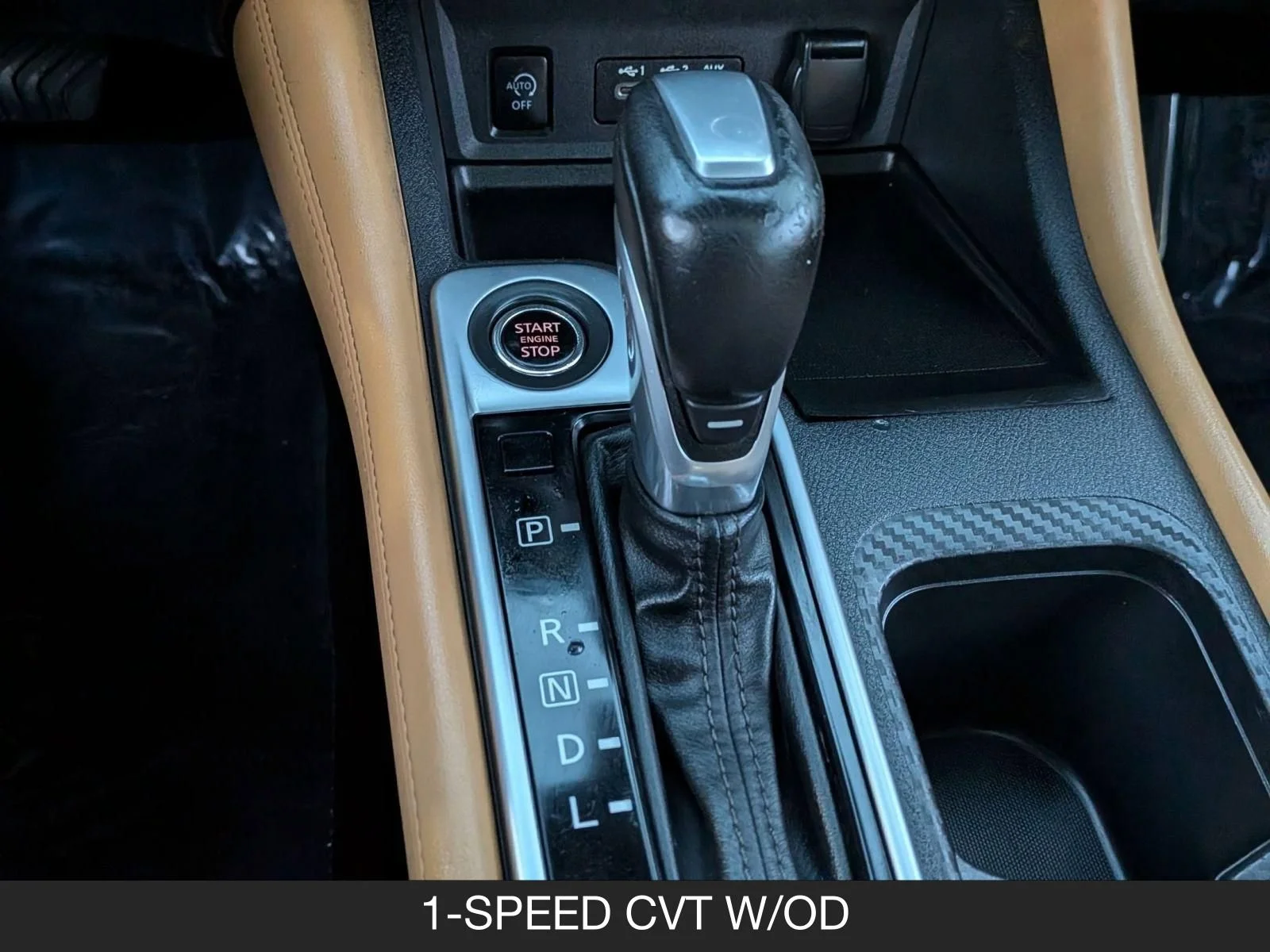 Used 2025 Super Black Nissan SV image 15