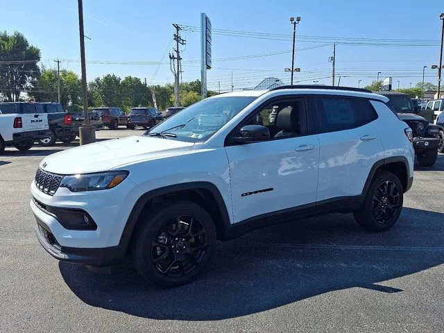 New 2025 White Jeep Latitude image 3