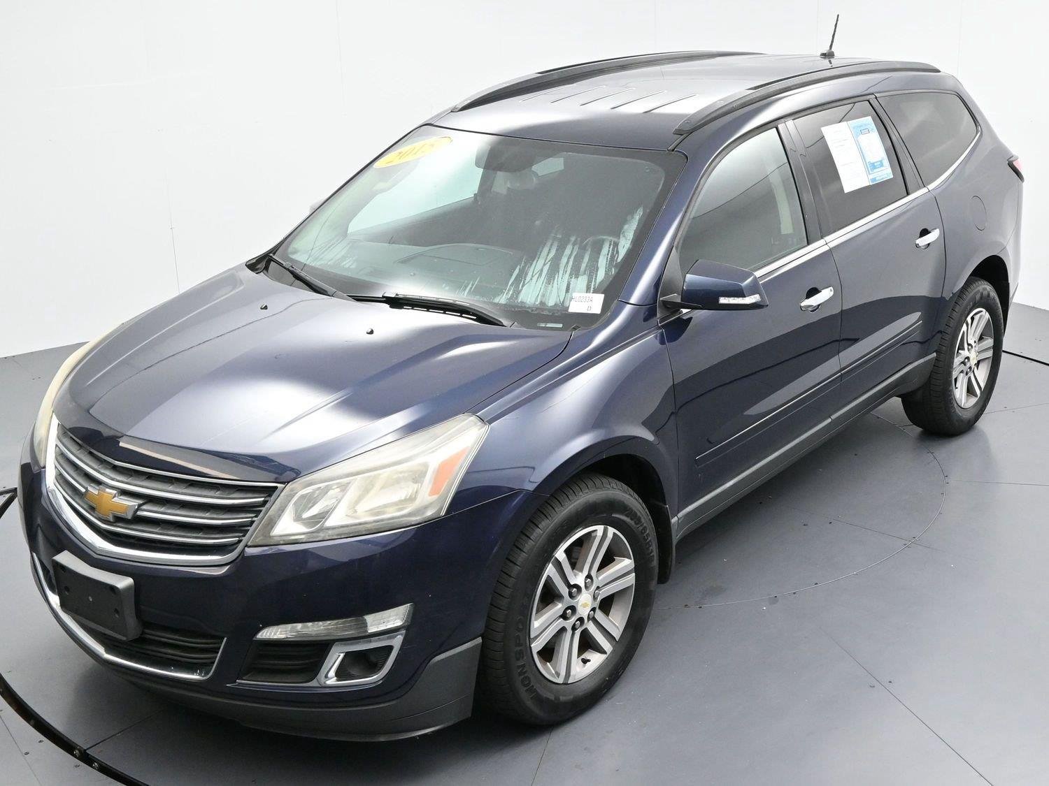 Used 2015 Blue Velvet Metallic Chevrolet LT image 42