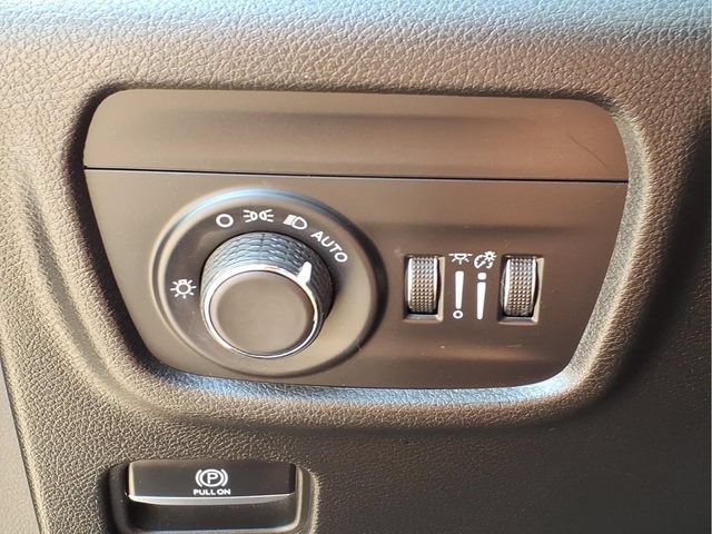 Used 2023 Black Jeep Laredo 4x4 image 15