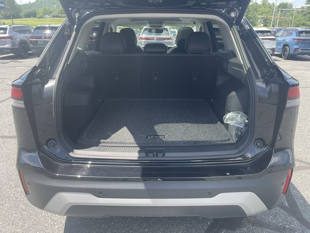 New 2026 Deep Black Pearl Volkswagen 2.0T SE image 10