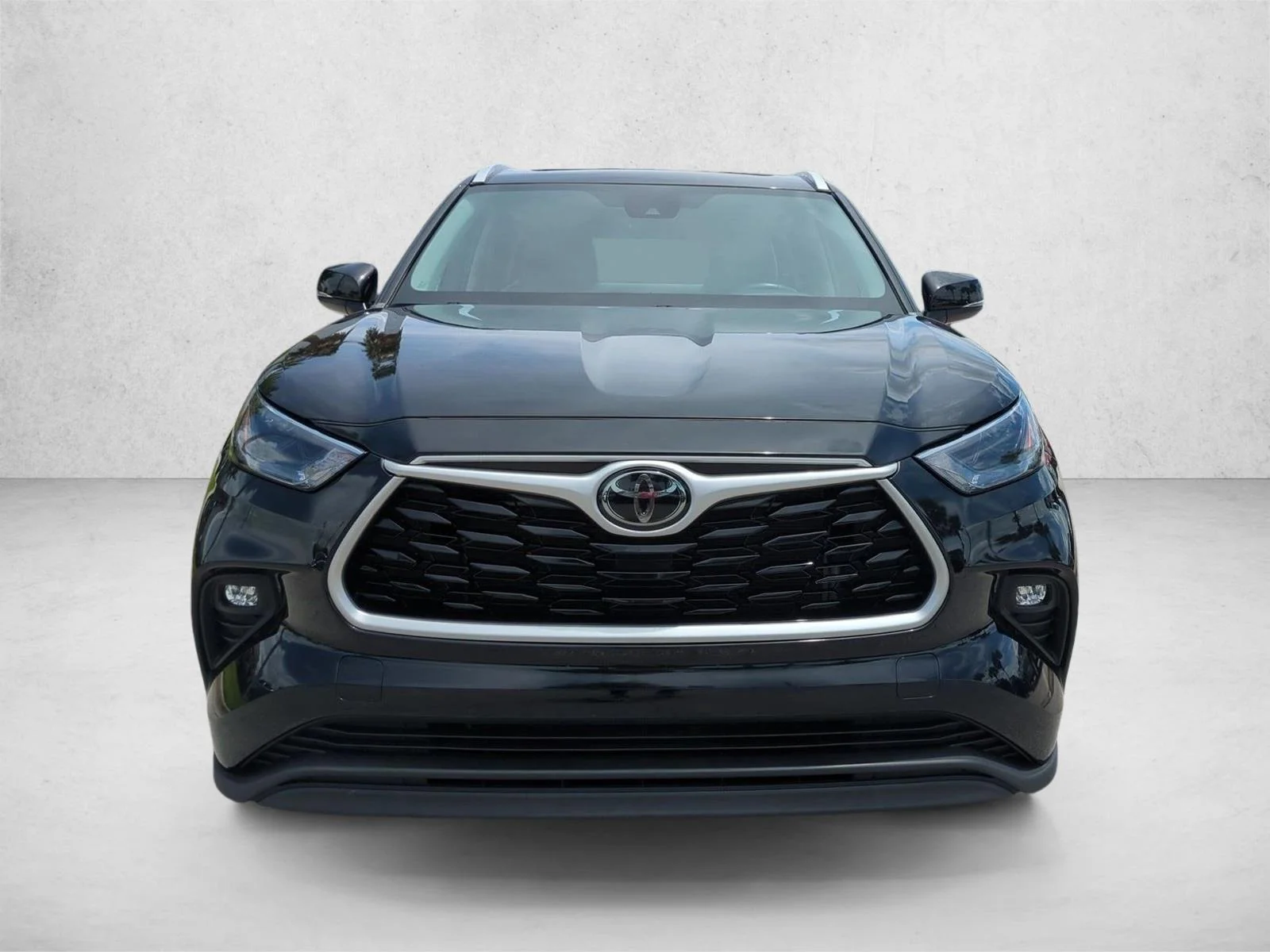 Used 2023 Midnight Black Metallic Toyota XLE image 2