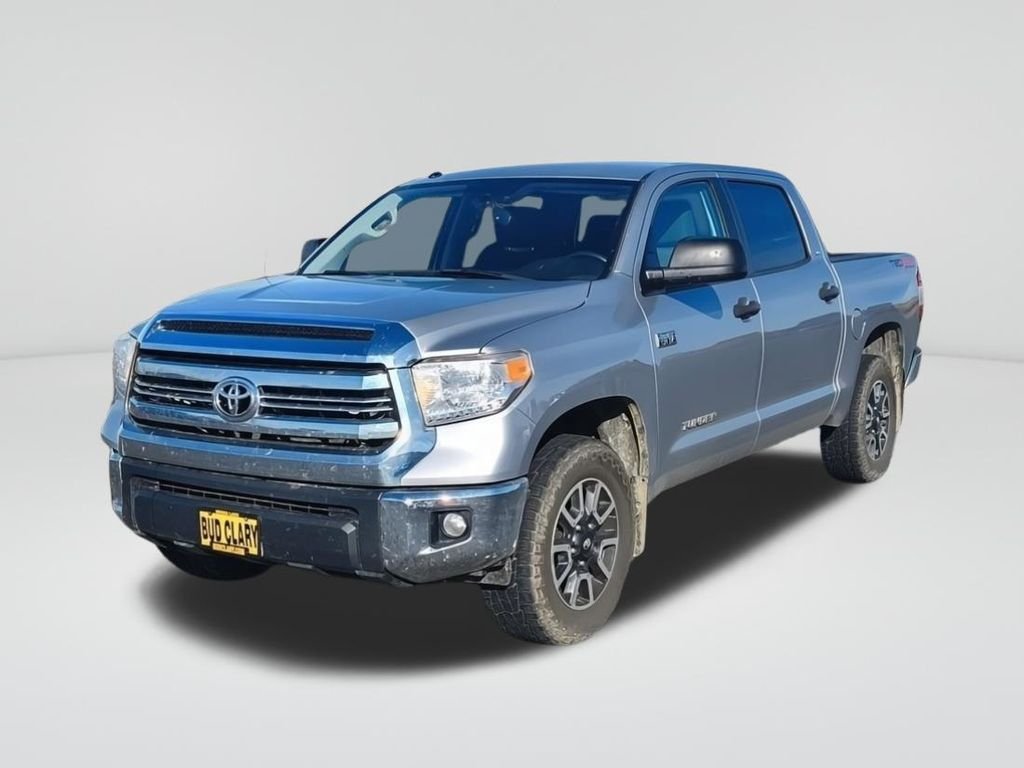 2016 Toyota Tundra SR5 photo 2