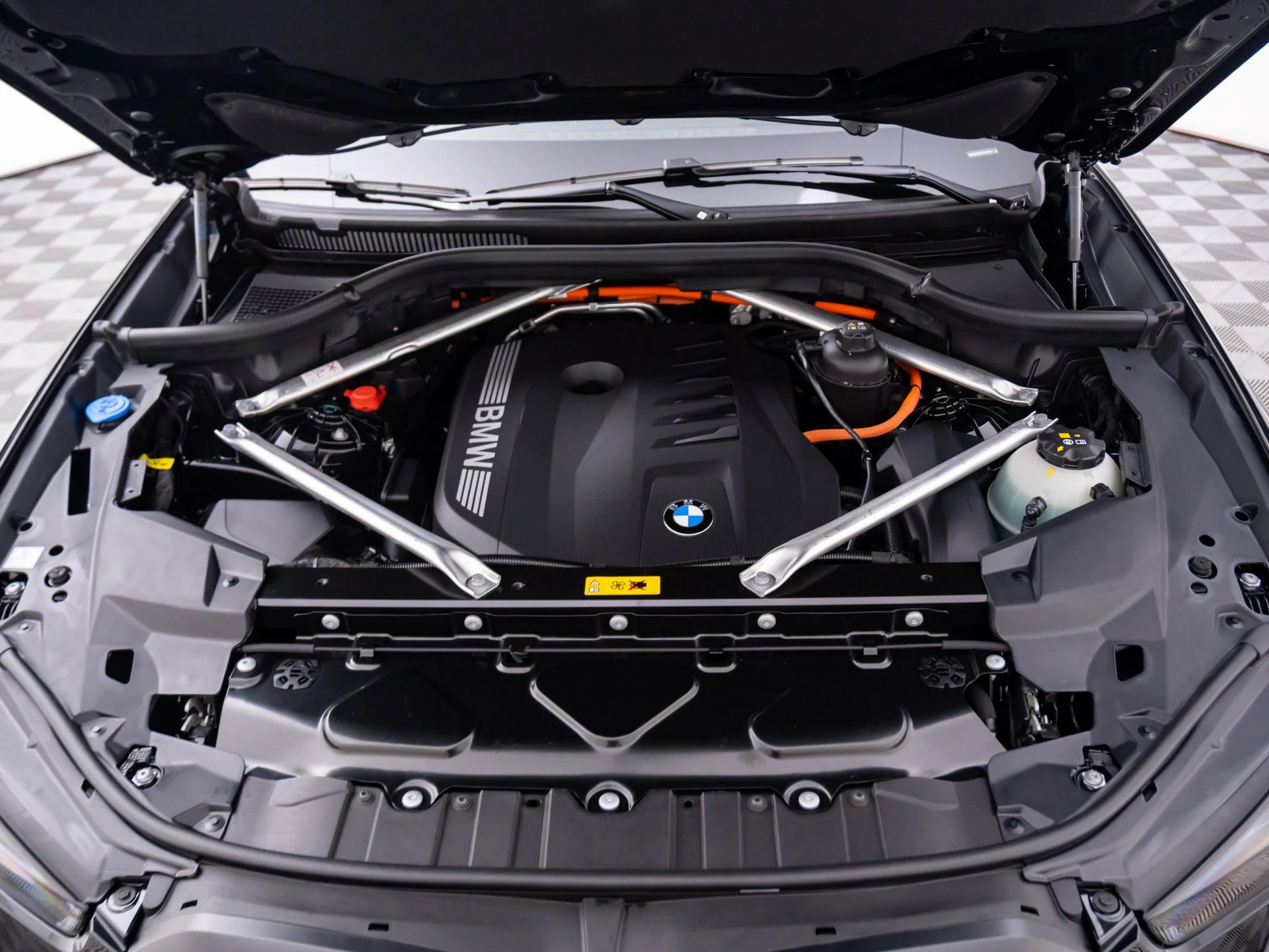 New 2026 Black BMW xDrive50e image 29