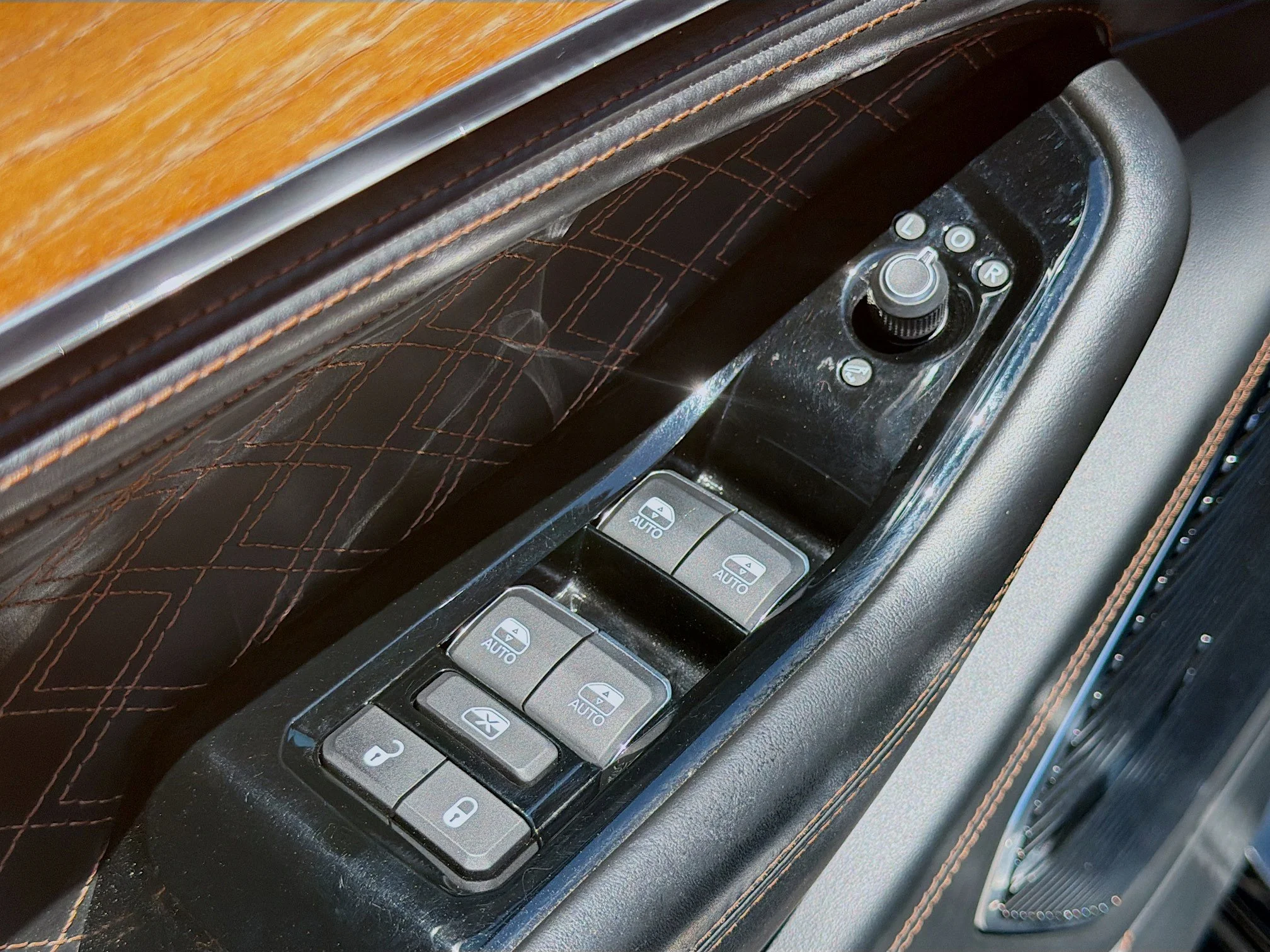 2022 Jeep Grand Cherokee Summit Reserve - Photo 23