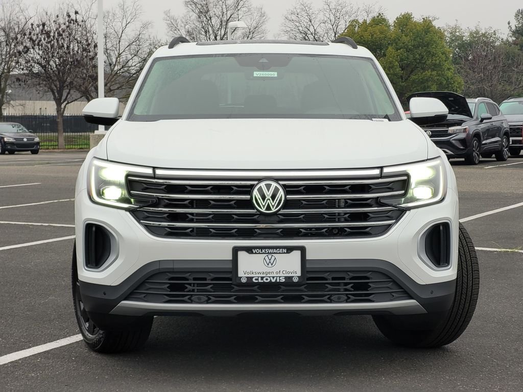New 2026 White/off-white Volkswagen 2.0T SE w/Technology image 2