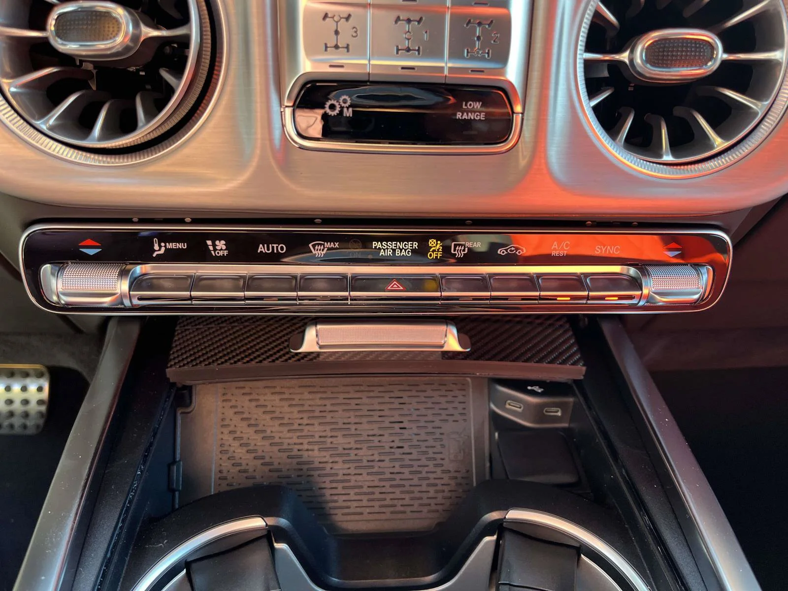 New 2027 MANUFAKTUR Platinum magno Mercedes-Benz AMG® G 63 SUV image 28