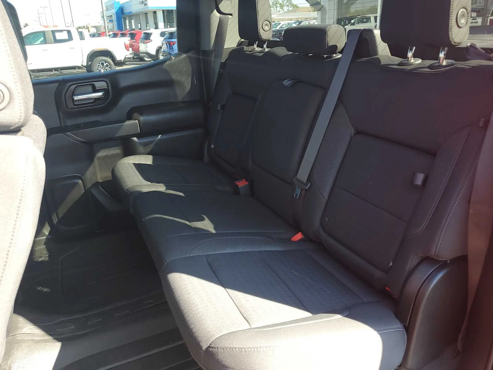 Used 2022 RED HOT Chevrolet Custom image 24