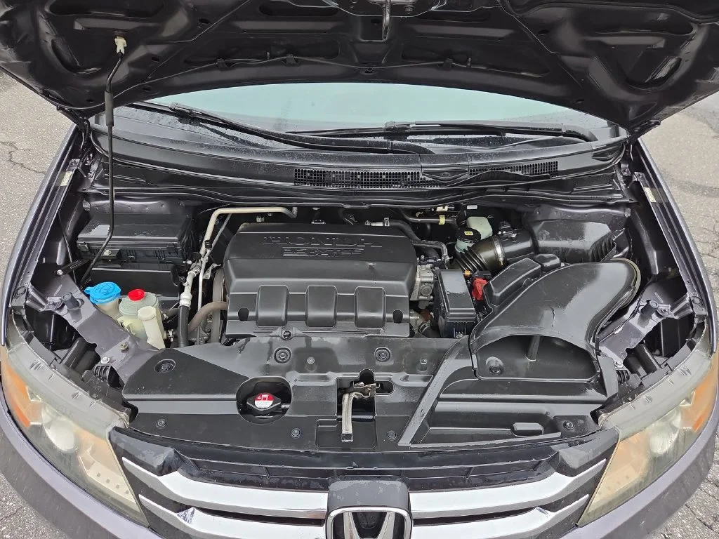 Used 2016 Blue Honda SE image 22
