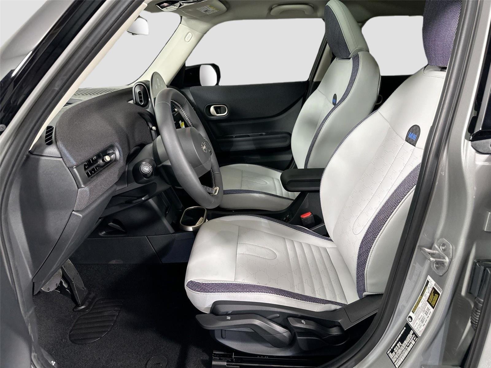 2025 MINI Hardtop 4 Door S - Photo 15