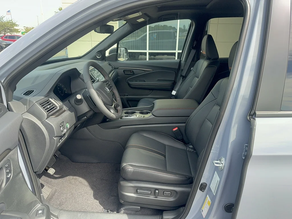 New 2026 Sonic Gray Pearl Honda TrailSport image 10