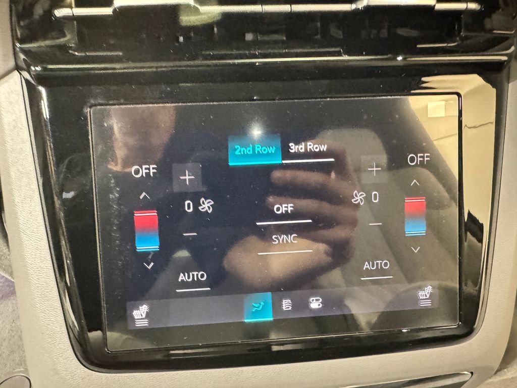 2026 Cadillac Escalade IQL Sport - Photo 18