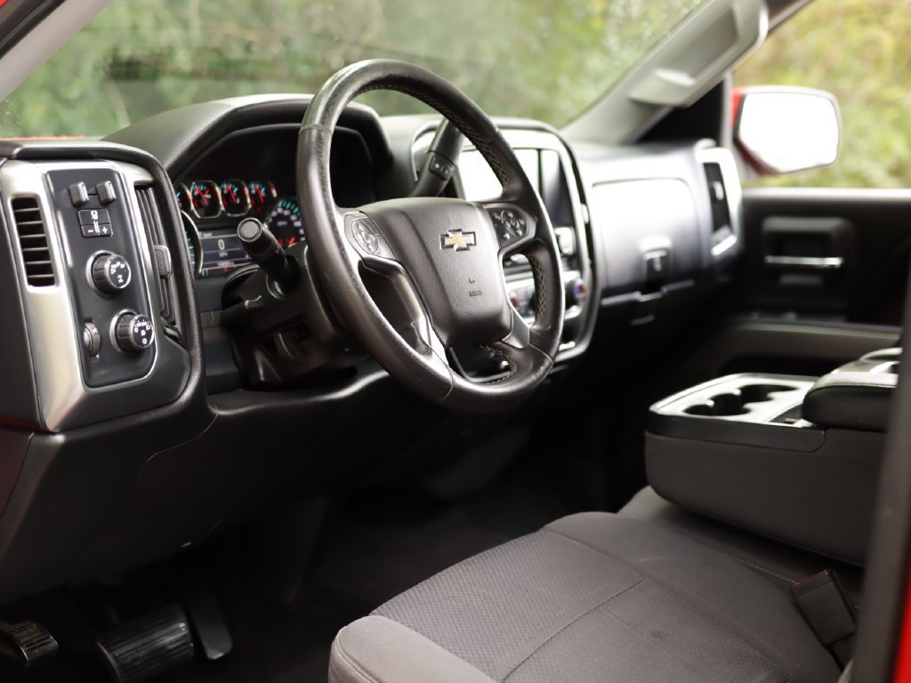 Used 2017 RED HOT Chevrolet LT image 9