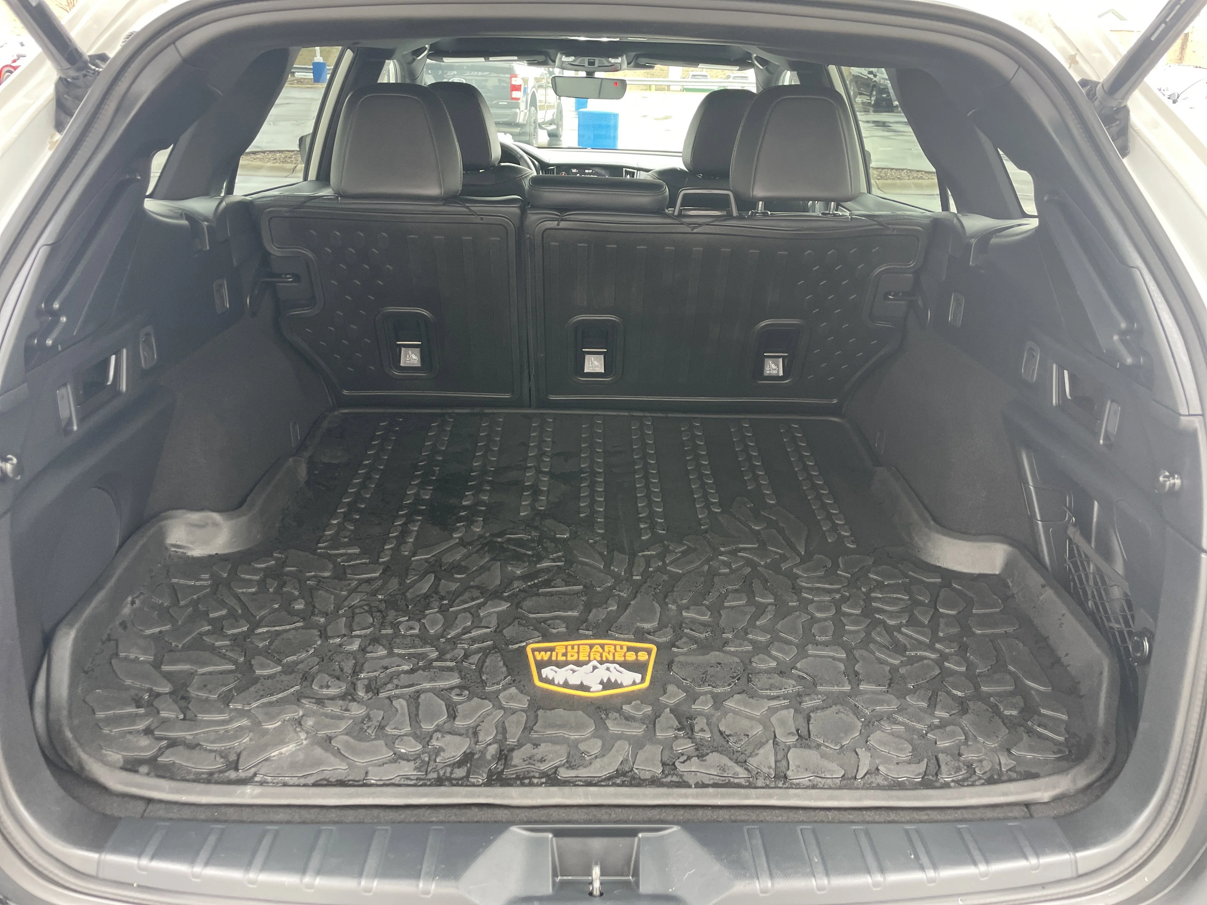Used 2025 Crystal White Pearl Subaru Wilderness image 10