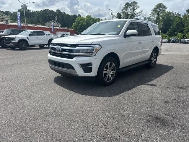 2024 Ford Expedition Limited's photo