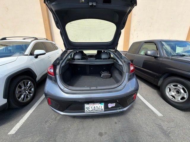Used 2018 Summit Gray Hyundai Limited image 11