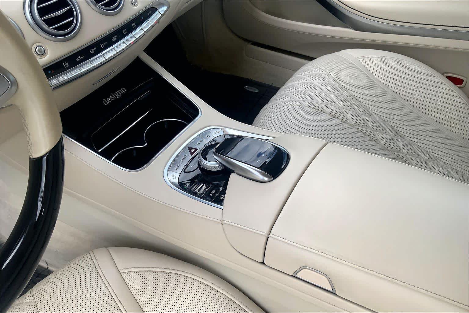 Used 2020 Magnetite Black Metallic Mercedes-Benz S 560 image 14