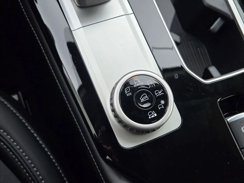 2026 Mitsubishi Outlander SE - Photo 23