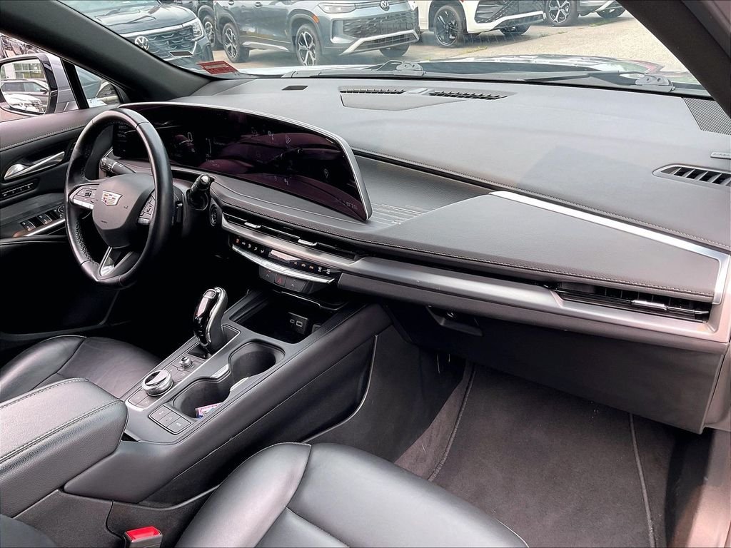Used 2024 Argent Silver Metallic Cadillac Premium Luxury image 13