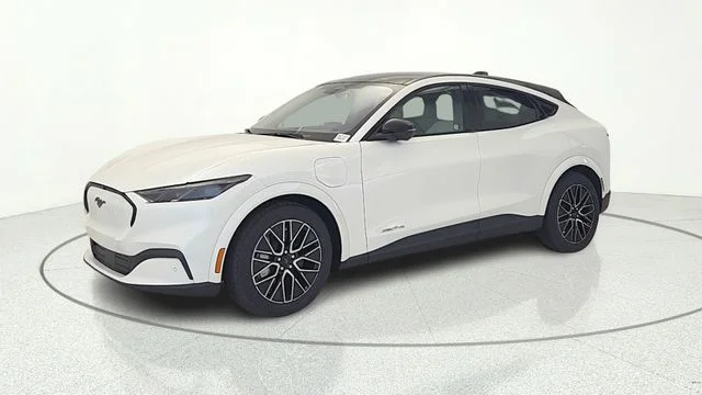 New 2026 Star White Metallic Tri-coat Ford Premium image 28