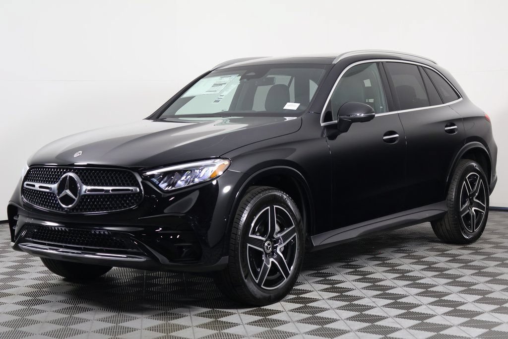 New 2026 Black Mercedes-Benz GLC 300 image 11