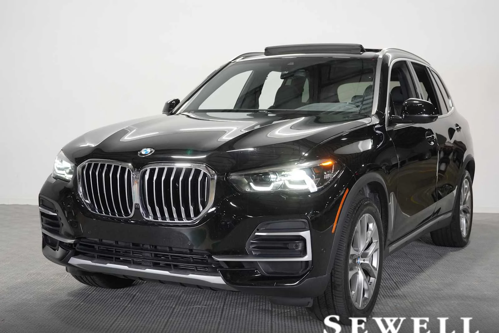 2023 BMW X5 sDrive40i