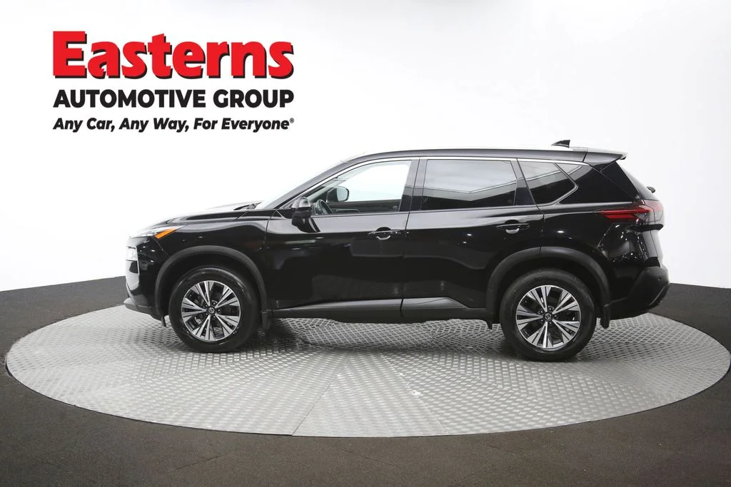 Used 2021 Black Nissan SV image 63