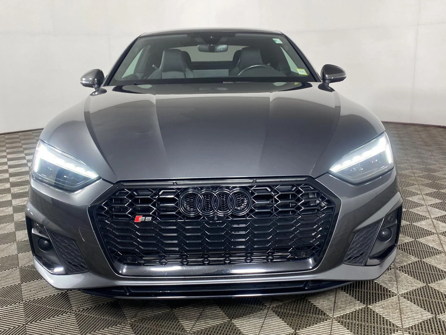 Used 2021 Daytona Gray Pearl Effect Audi Premium Plus image 27