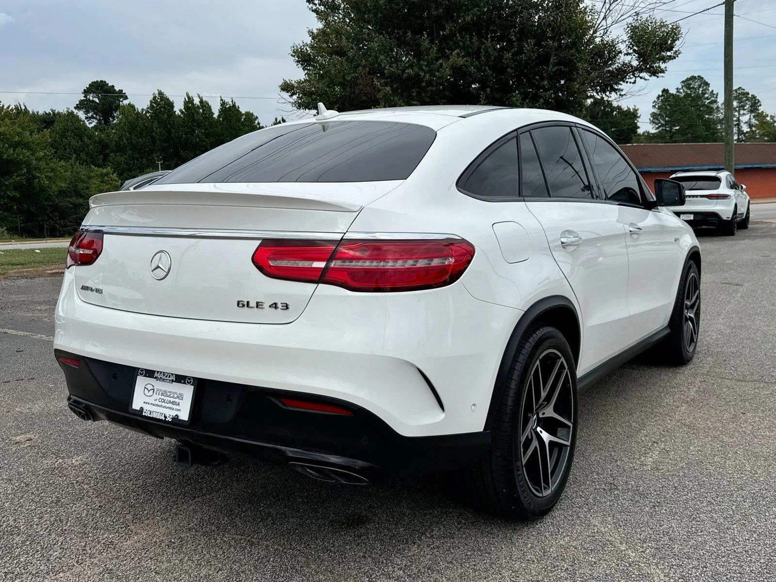 Used 2019 Polar White Mercedes-Benz AMG® GLE 43 image 24