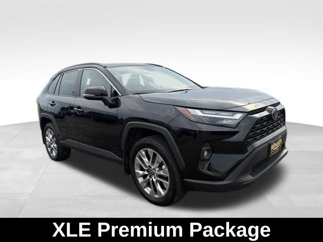 Used 2023 Black Toyota XLE Premium image 4