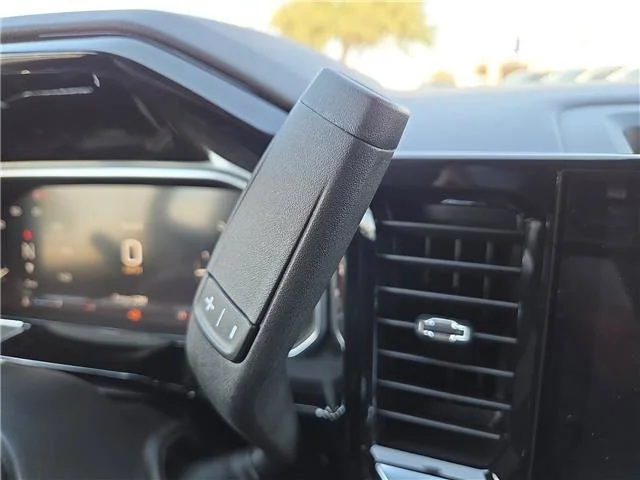 New 2026 Onyx Black GMC SLT image 17