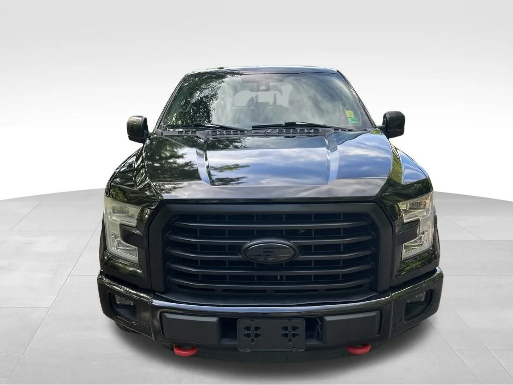 Used 2015 Black Ford Lariat image 9