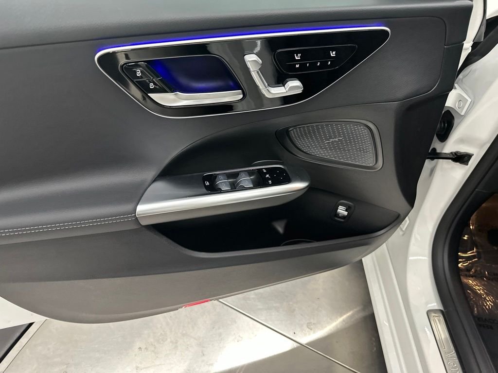 New 2026 Polar White Mercedes-Benz C 300 image 14