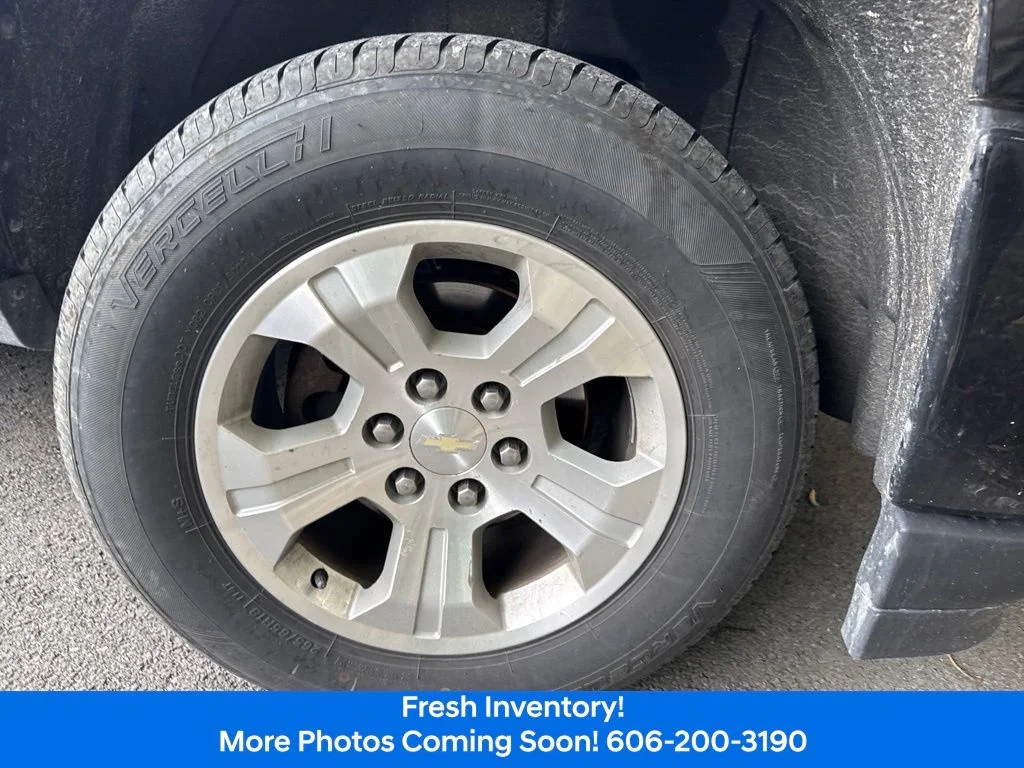 Used 2019 Black Chevrolet LT image 4